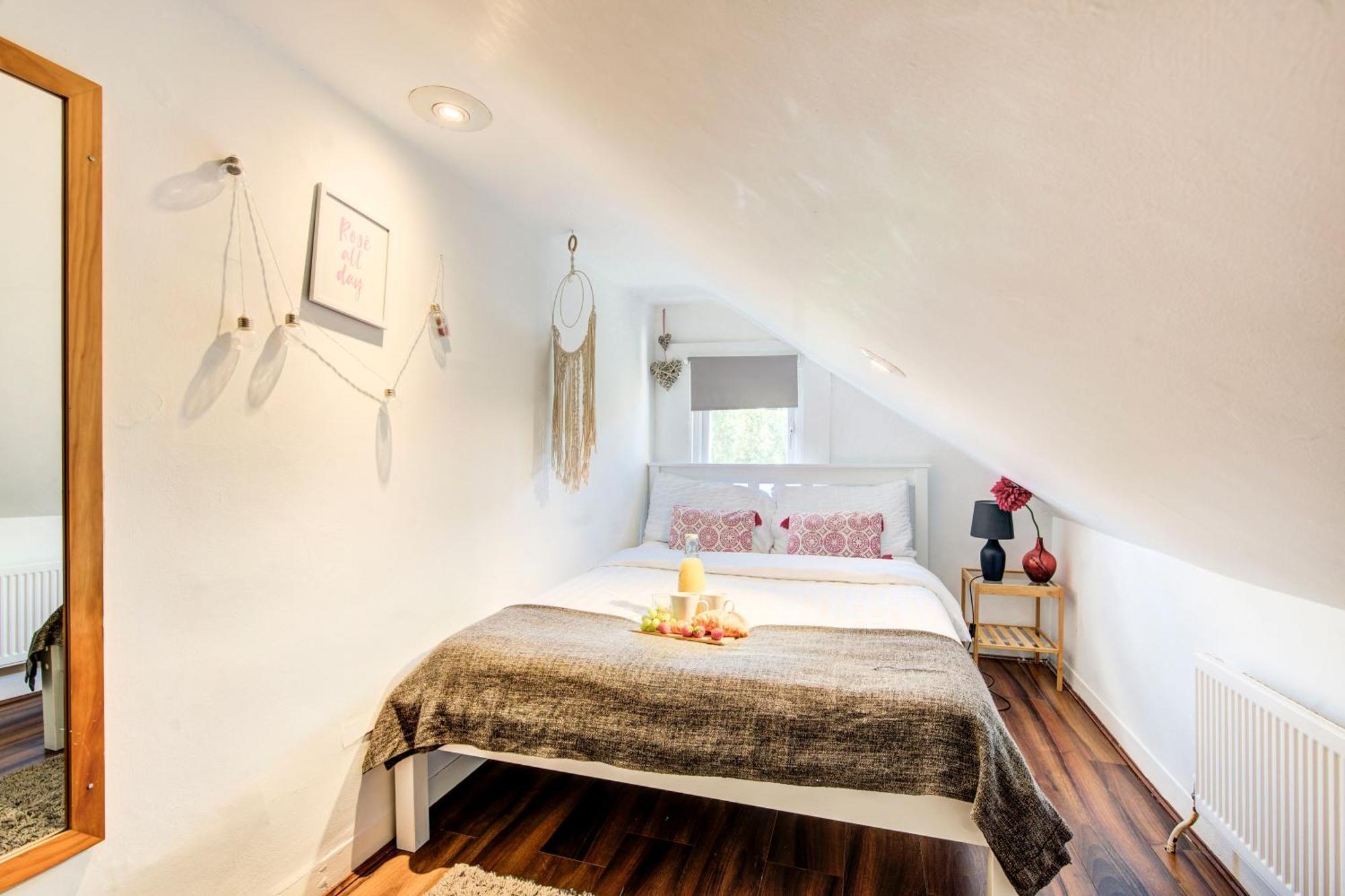 Islington Attic 3 Bedroom Flat 伦敦 外观 照片